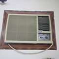 SAR 400,  Heavy-Duty Carrier Window AC (Hot & Cold) &ndash; Excellent Working Condition - SAR 400