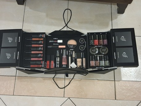 Al Rawabi, Clothing & Accessories, SAR 260,  E.i.f Make Up Kit BRAND NEW NOT OPEND