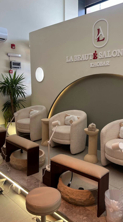 Khobar, Shops, Salon Business For SALE