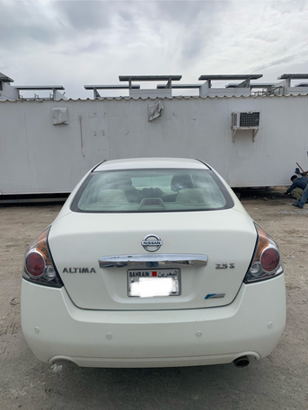 Manama, Vehicles, Cars & Trucks , BHD 1099,  Nissan Altima,  2012,  Automatic,  217000 KM,    Fo Sale 1099BD