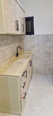 Al Malaz, Housing Exchanges, SAR 29000/year,  2 BR,  2BR In Al Malaz (Neat And Clean Apartment)