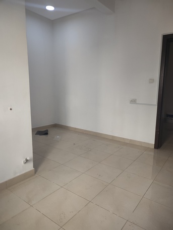 Manama, Apartments, Flats, Houses & Villas, BHD 220/year,  1 BR,  Amazing Semi Furnishes 1 Bhk For Rent With Ewa