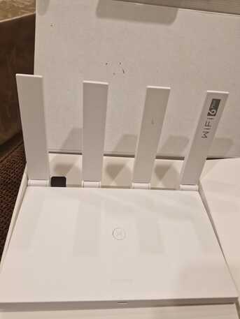 Jeddah, Household Items, SAR 120,  5g Wifi Router Huawei AX3