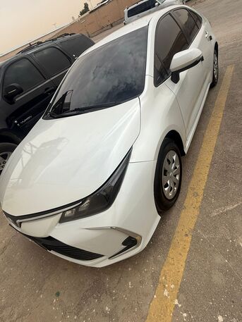 Riyadh, Vehicles, Cars & Trucks , SAR 45200,  Toyota Corolla 2022 XLi 1.5 ( Excellent Condition) ✨Curise Control White Color,  2022,  Automatic,  198000 KM,  Toyota Corolla  XLi 1.5 ( Excellent Condition)