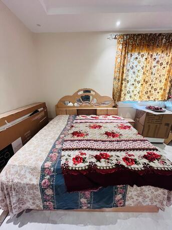 Jeddah, Household Items, Bed, Almira,Table