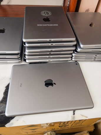 Riyadh, Tablet Computers, IPad Air 2 - Multiple Storage Options Available ​Model: IPad Air 2 (Slim And Powerful)