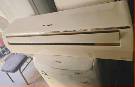 Khobar, Air Conditioners, SAR 2400,  Far Sell Split Ac Gree 2 Ton  Nos 2