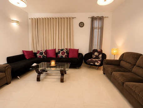 Al Khuwair, Sublets, OMR 60/week,  1 BR,  Fully Furnished Very Clean Room For Rent
