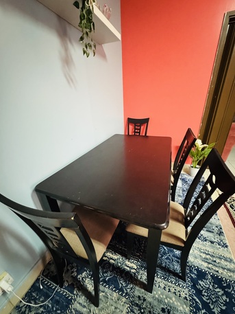 Riyadh, Furniture, SAR 250,  Dinning Table With 4 Chairs