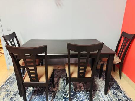 Riyadh, Furniture, SAR 250,  Dinning Table With 4 Chairs