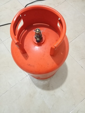Jeddah, Household Items, SAR 350,  Urgent Sale &ndash; Gas Stove With Cylinder, Pipe & Regulator