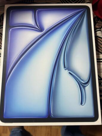 Khobar, Tablet Computers, SAR 2800,  IPAD AIR 13 M3_128GB