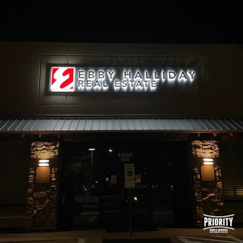 Dallas, Business, Illuminated Business Signs For Day & Night Brand Visibility