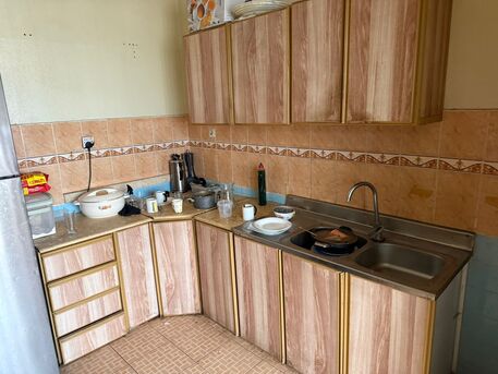 Al Iskan, Appliances, SAR 1000,  House Hold Appliances (Fridge, TV, TV Table, Microwave, Kitchen Cabinet, Cooler, Washing)