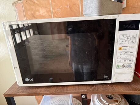 Al Iskan, Appliances, SAR 1000,  House Hold Appliances (Fridge, TV, TV Table, Microwave, Kitchen Cabinet, Cooler, Washing)