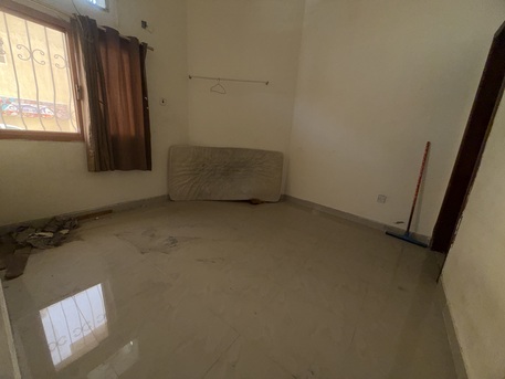 Salmaniya, Apartments, Flats, Houses & Villas, BHD 155/month,  2 BR,  2 Bedroom Flat For Rent Without Ewa