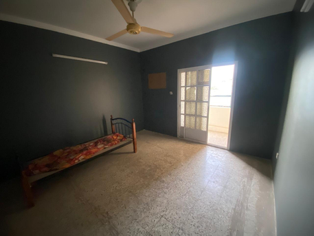 Manama, Apartments, Flats, Houses & Villas, BHD 200/month,  4 BR,  4 BHK APT For Rent At Duraz