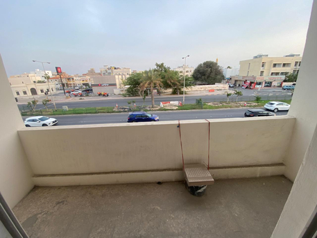 Manama, Apartments, Flats, Houses & Villas, BHD 200/month,  4 BR,  4 BHK APT For Rent At Duraz