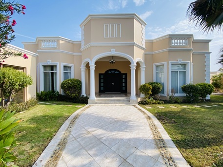 Saar, Villas, BHD 1400,  Spacious Villa | Large Compound Living