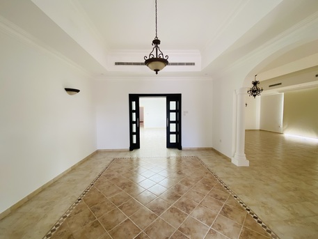 Saar, Villas, BHD 1400,  Spacious Villa | Large Compound Living