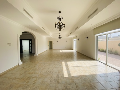 Saar, Villas, BHD 1400,  Spacious Villa | Large Compound Living