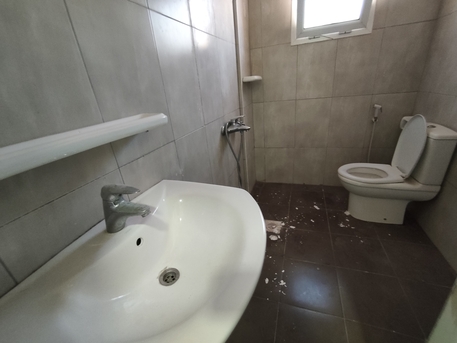 Manama, Apartments, Flats, Houses & Villas, BHD 180/year,  1 BR,  Sagaya:- Studio Flat On Rent With Ewa..
