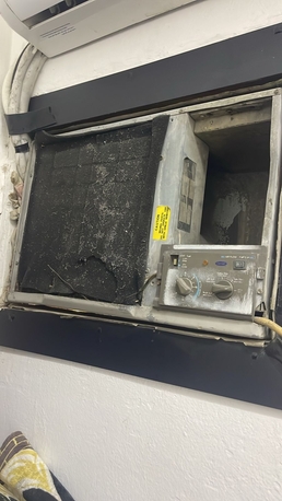 Dammam, Air Conditioners, Do You Have Damage Ac For Sale?
