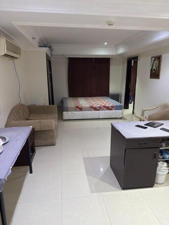 Al Batha, Apartments, Flats, Houses & Villas, SAR 2300/month,  1 BR,  100 Sq. Meter,  Furnished Family Flat For Rent 6 Months