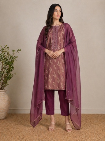 New Delhi, Clothing & Accessories, INR 1999,  Aurum Clothing &ndash; Premium Ethnic Wear, Suit Sets & Dress Materials Online