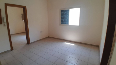 Manama, Apartments, Flats, Houses & Villas, BHD 120,  Ras Ruman:- Close To Nazih.  2Bhk Unfurnished Bd 120/- Without Ewa.(Slightly Negotiable)