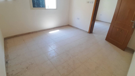 Manama, Apartments, Flats, Houses & Villas, BHD 120,  Ras Ruman:- Close To Nazih.  2Bhk Unfurnished Bd 120/- Without Ewa.(Slightly Negotiable)