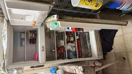 Jeddah, Household Items, SAR 300,  Refrigerator Sanyo