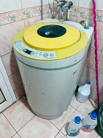 East Riffa, Furniture, BHD 28,  Washing Machine 8 Kg Top Load, Sharp Company