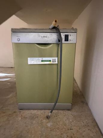 Riyadh, Electronics, SAR 100,  Dish Washer