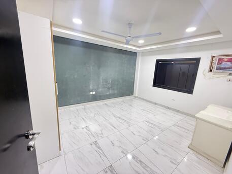 Manama, Apartments, Flats, Houses & Villas, BHD 200/month,  1 BR,  Semi Furnished 1 Bedroom Apartment Behind Al-Jazira Supermarket