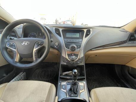 Riyadh, Vehicles, Cars & Trucks , SAR 37000,  Hyundai Azera,  2015,  Automatic,  129000 KM,  Perfect Condition, V6 Engine, Full Panoramic Moonroof & Full Options & High End