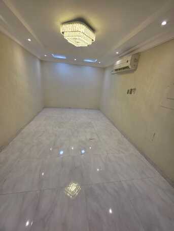 Thuqbah, Apartments, Flats, Houses & Villas, SAR 25000/year,  3 BR,  Consists Of:- 3 Bedrooms, A Living Room 2 Bathrooms, And A Kitchen,  Third Floor Not Elev