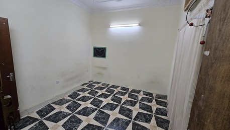 Manama, Rooms for Rent, BHD 100/month,  130 Sq. Feet,  Room For Rent Including EWA