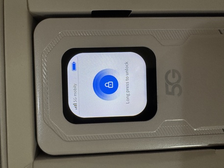 Al Huwaylat, Mobile Phones, SAR 500,  D-Link DWR-500V 5G Portable Modem