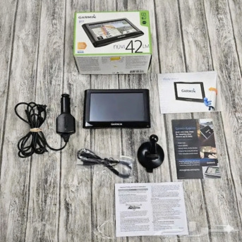 Dhahrat Laban, Appliances, SAR 500,  Used Garmin Nüvi 42 GPS &ndash; Excellent Condition (Complete In Box)