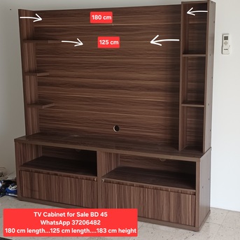 Manama, Furniture, BHD 45,  ✅️ TV Cabinet For Sale In Good Condition With Delivery