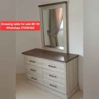 Manama, Furniture, BHD 30,  ✅️ Dressing Table For Sale In Good Condition With Delivery