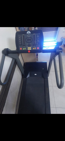 Naseem, Machinery, SAR 1400,  Johnson Treadmill Jet Series In Good Condition