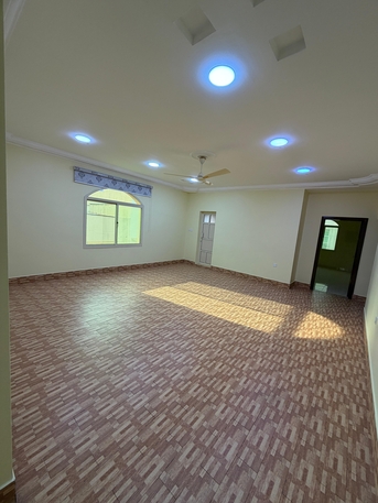 Isa Town, Apartments, Flats, Houses & Villas, BHD 300/year,  3 BR,  Flat For Rent With EAW In Isa Town