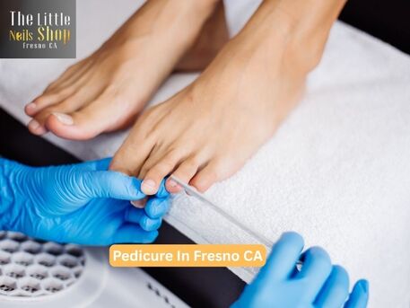 New York, Beautician, Which Salon Offers Relaxing Pedicure In Fresno CA?