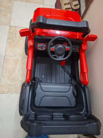 Yanbu, Toys & Games, SAR 400,  Neat & Clean Rarely Used Battery Operated Kids Car & Scooties