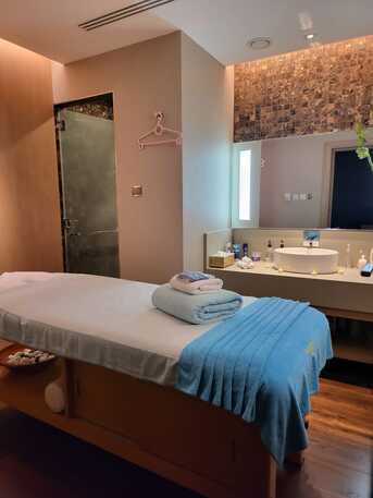 Dubai, Health, Best Body Massage Near Me