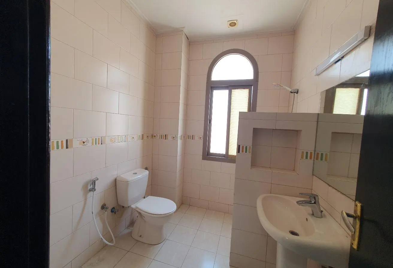 Hoora, Apartments, Flats, Houses & Villas, BHD 190/month,  Furnished,  Studio,  65 Sq. Meter,  STUDIO FLAT NEAR NBB HOORA WITH CLOSE KITCHEN