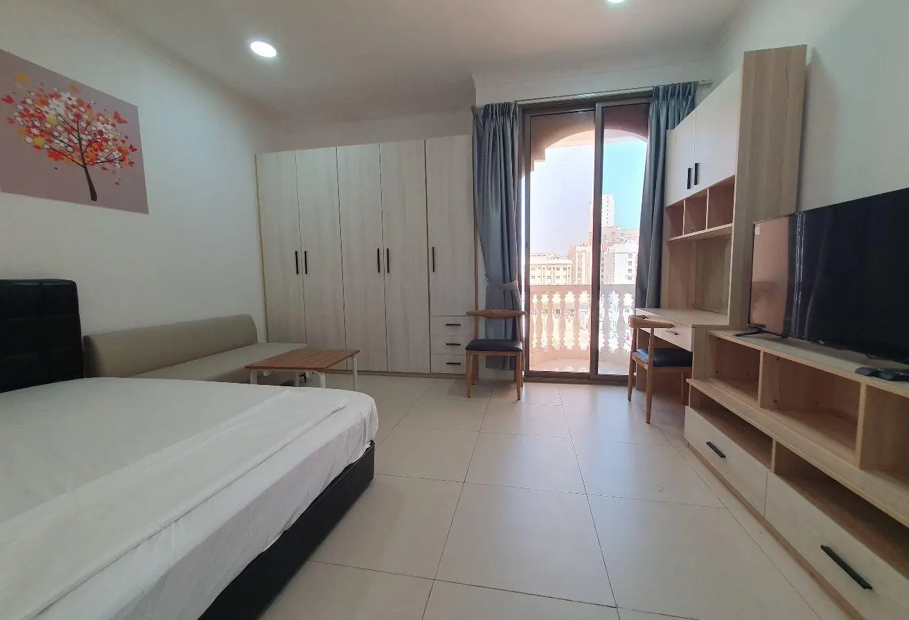 Hoora, Apartments, Flats, Houses & Villas, BHD 190/month,  Furnished,  Studio,  65 Sq. Meter,  STUDIO FLAT NEAR NBB HOORA WITH CLOSE KITCHEN