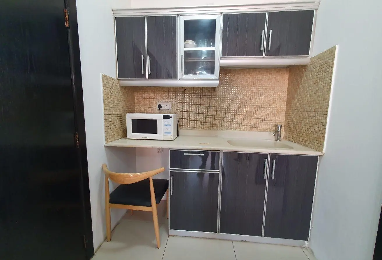 Hoora, Apartments, Flats, Houses & Villas, BHD 190/month,  Furnished,  Studio,  65 Sq. Meter,  STUDIO FLAT NEAR NBB HOORA WITH CLOSE KITCHEN